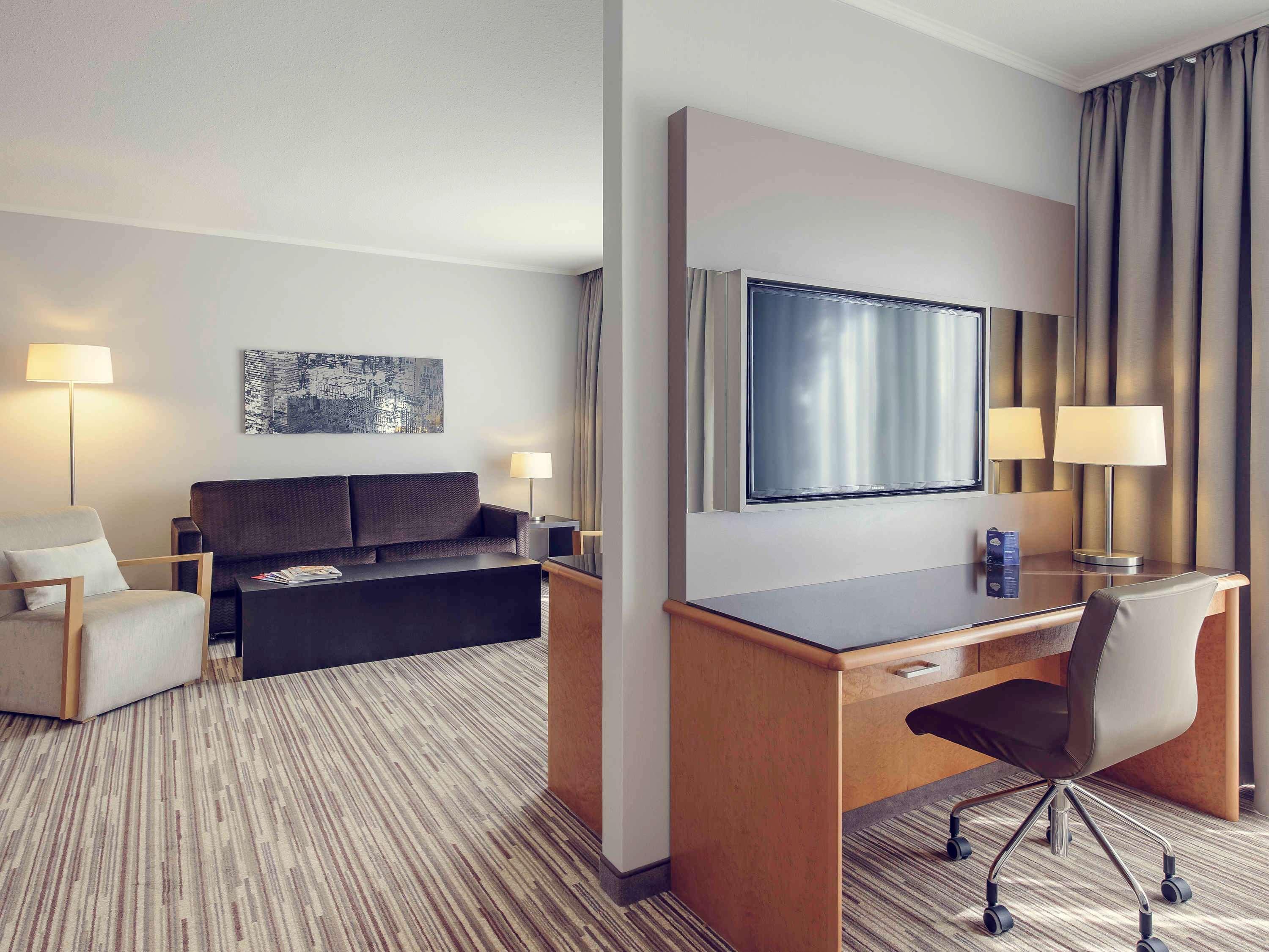Mercure Duesseldorf Kaarst Exterior foto
